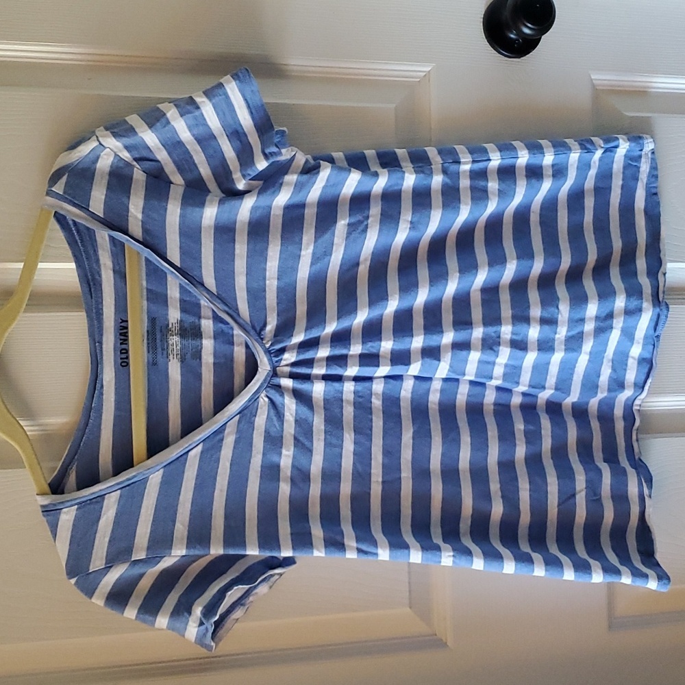 Old Navy women's short sleeve tee shirt.  Blue and white stripe.  Size Medium.